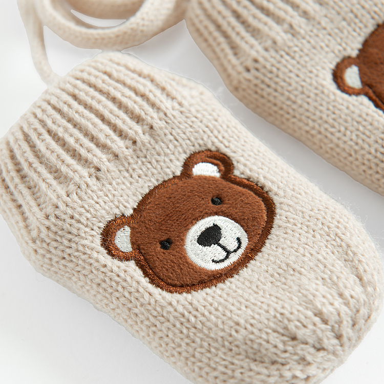GLOVES