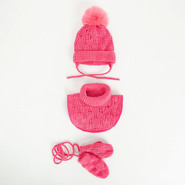 Pink knit mittens