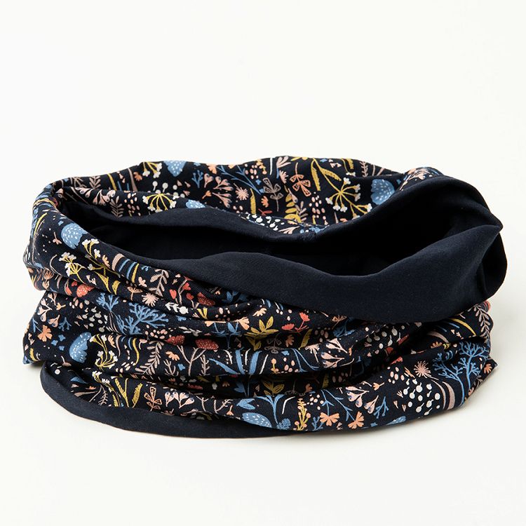 Blue floral snood