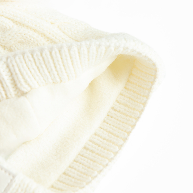 White winter beanie with pom pom