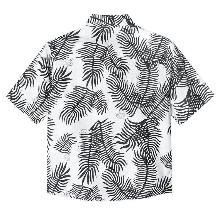 Short sleeve shirt with tropical leaves print