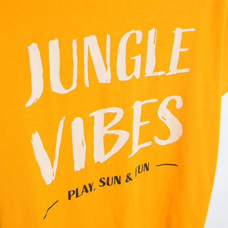 Yellow short sleeve blouse with JUNGLE VIBES print