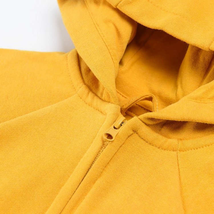 Yellow sweatshirt