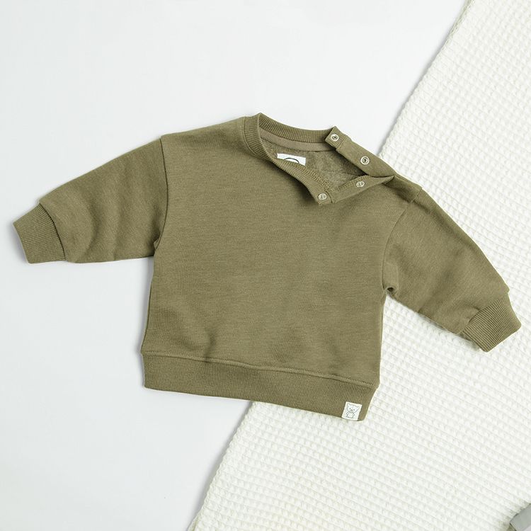 Olive jogging set sweater and joggers