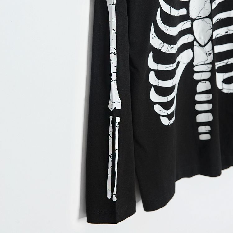 Μπλούζα μακρυμάνικη μαύρη με στάμπα σκελετός