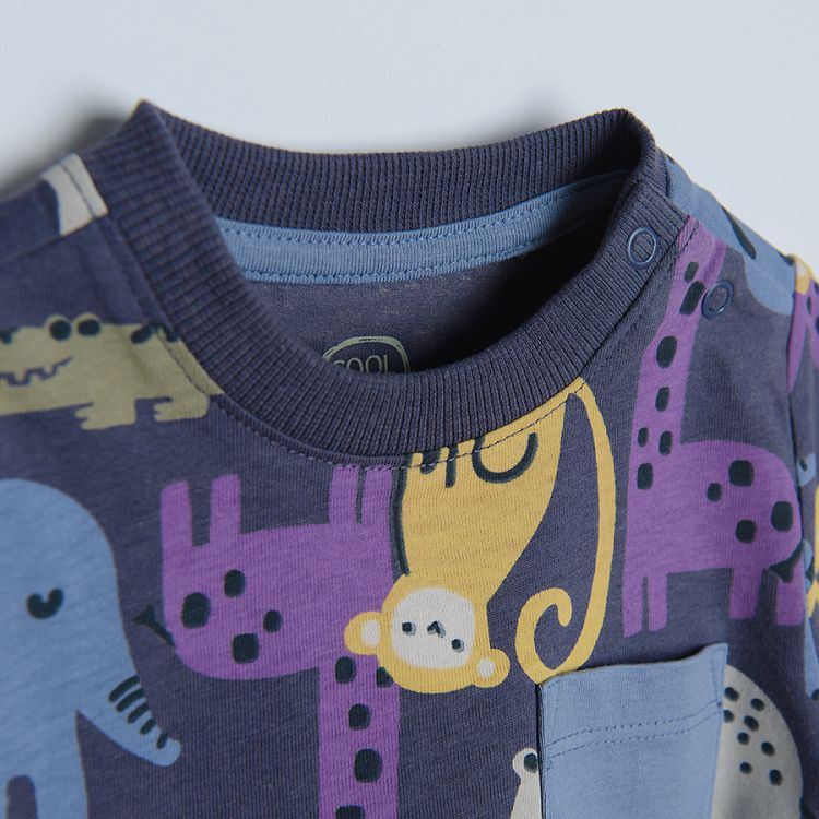 Blue short sleeve T-shirt and shorts with wild animals print set