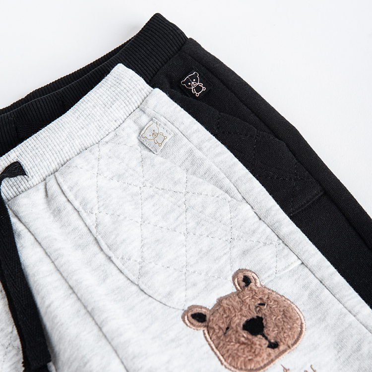 Black and greyjogging pants with quilt pockets