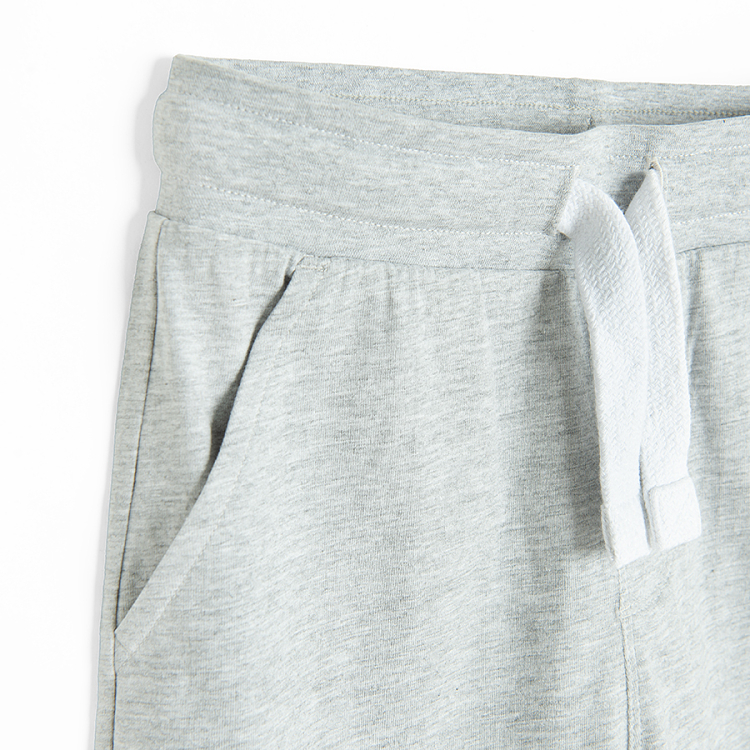 Grey long shorts with cord
