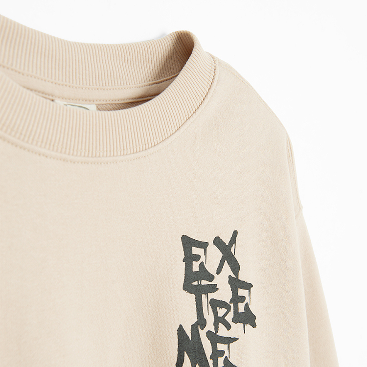 SWEATSHIRT
