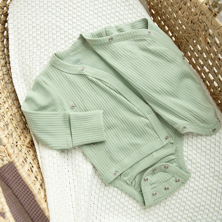 CLOTHING SET
