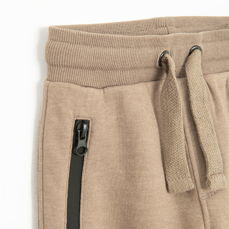JOGGING PANTS