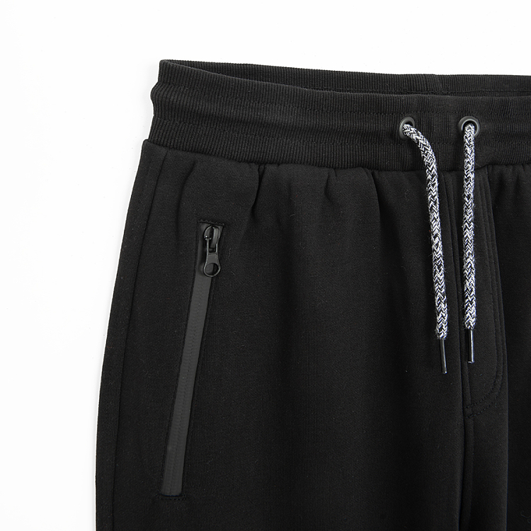 JOGGING PANTS