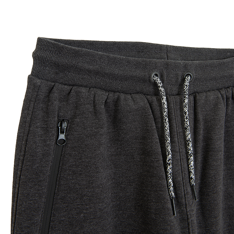 JOGGING PANTS