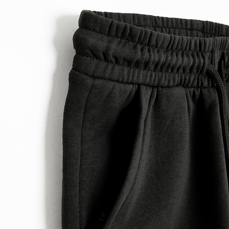 JOGGING PANTS