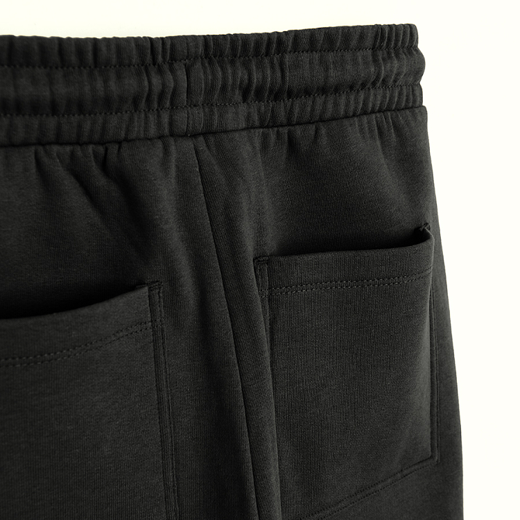 JOGGING PANTS