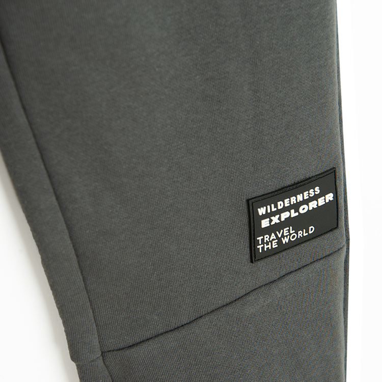JOGGING PANTS