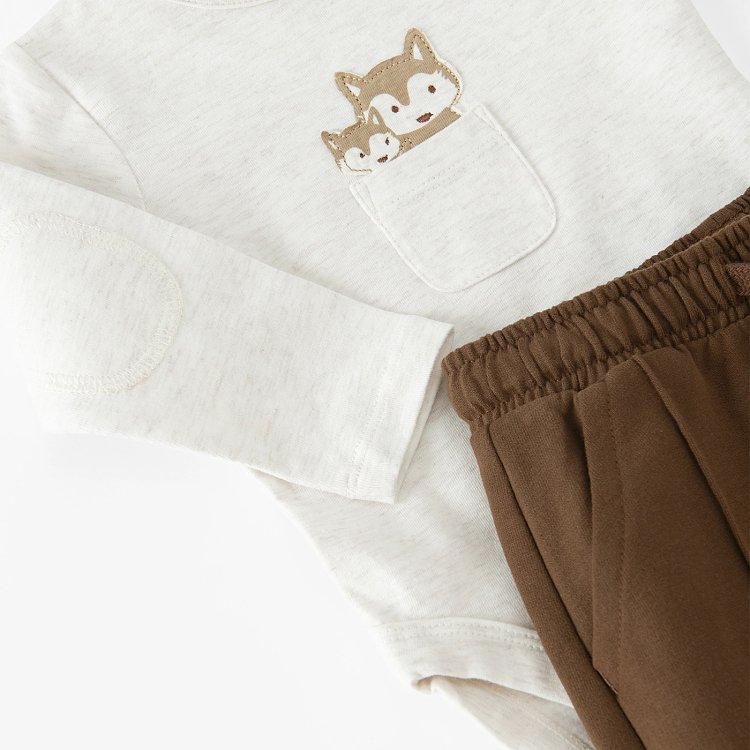 CLOTHING SET