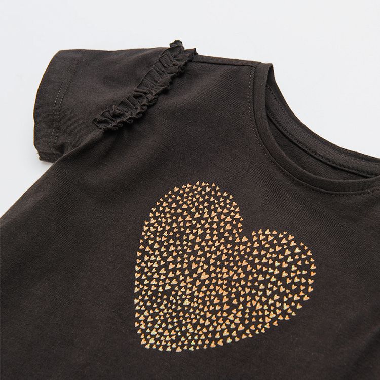 Brown short sleeve blouse with heart print