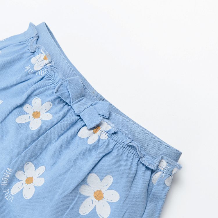 Blue shorts with daisies and elastic waist and bow