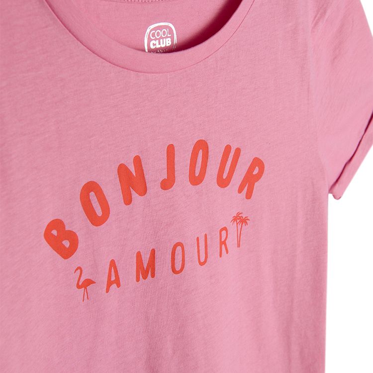 Pink short sleeve blouse with Bonjour amor print
