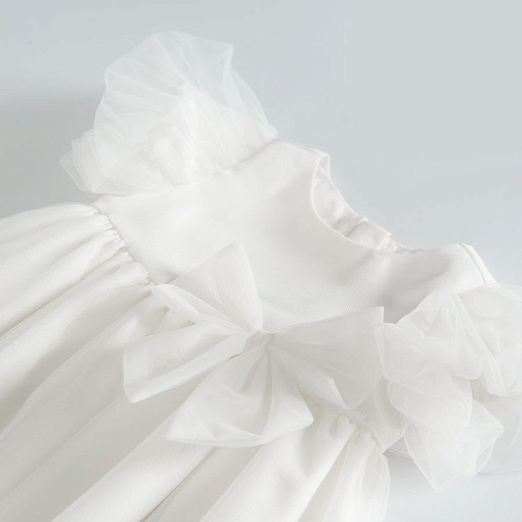 Φόρεμα κοντομάνικο λευκό με τούλι και φιόγκο