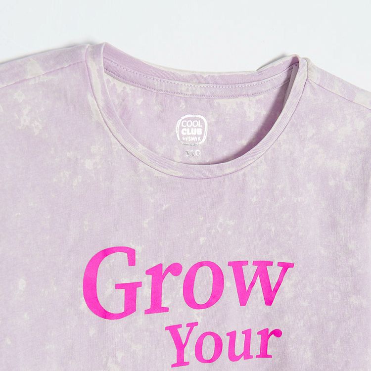 Violet short sleeve T-shirt with Grow you Love print