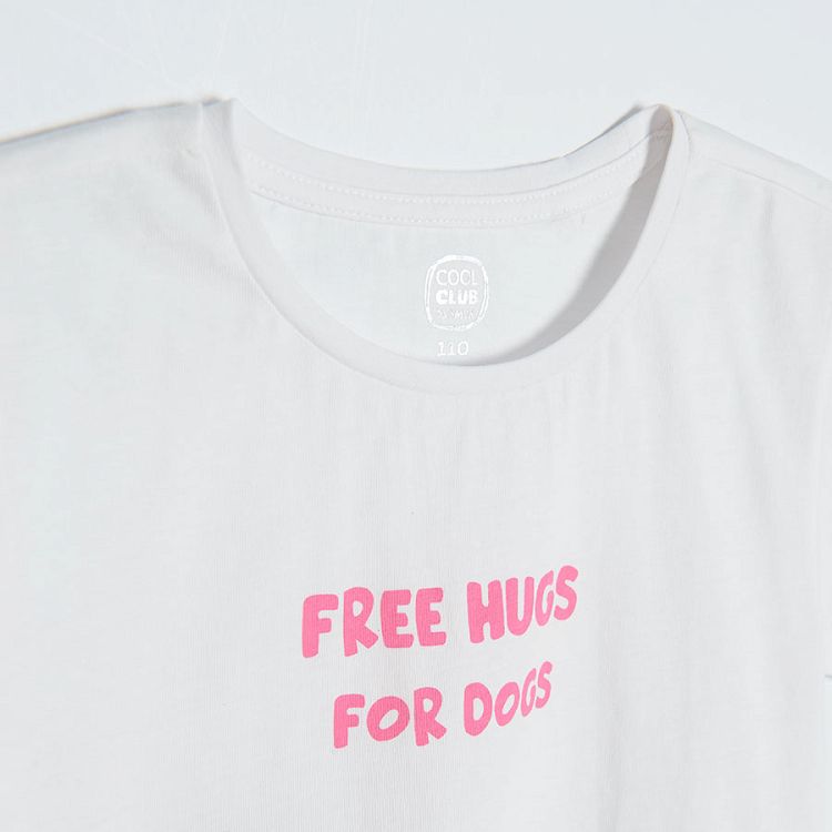 Μπλούζα κοντομάνικη λευκή με στάμπα free hugs for dogs