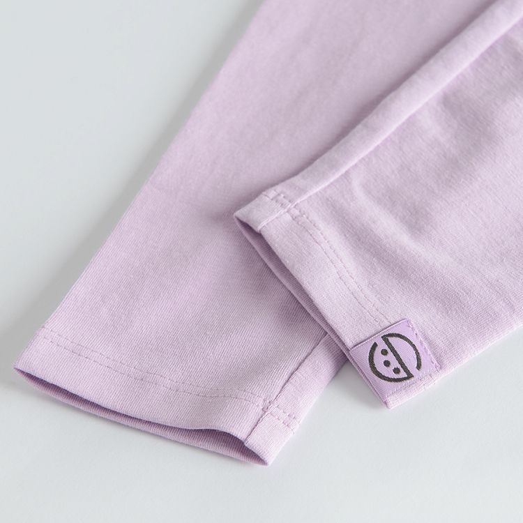Light violet leggings
