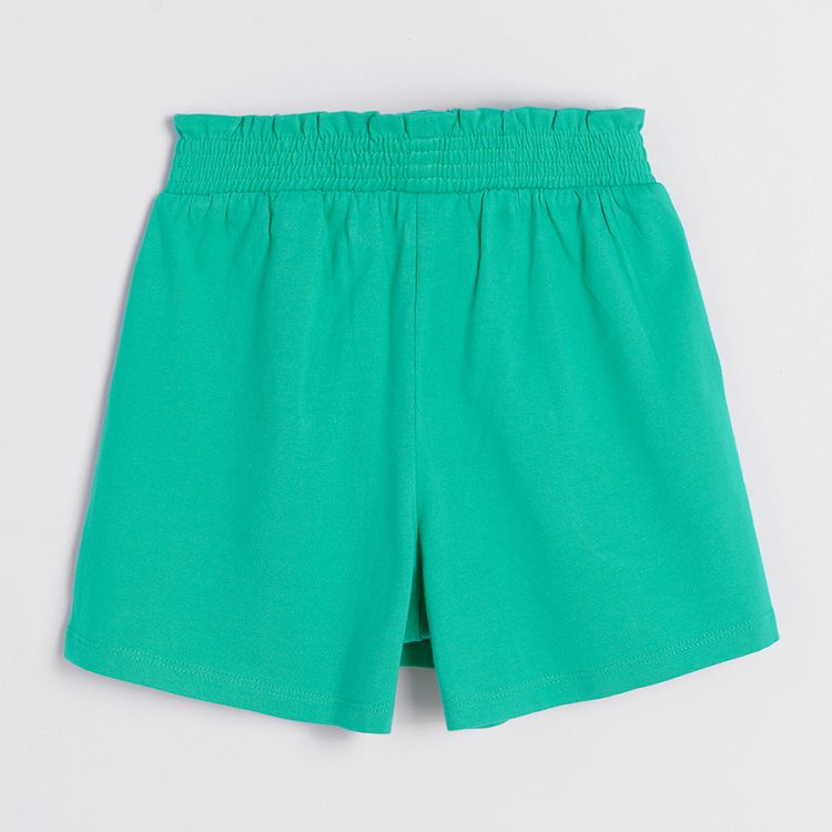 Green shorts with elastic waist and cord
