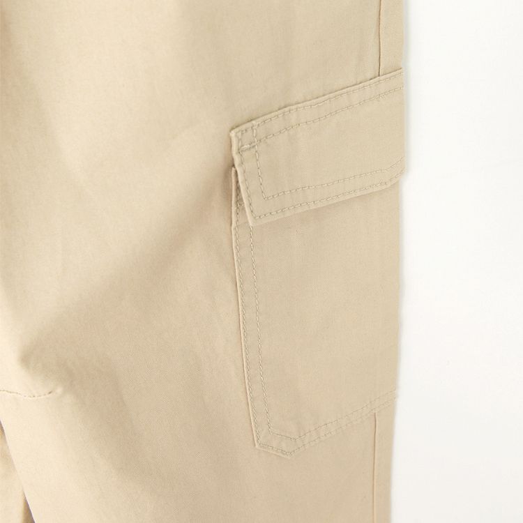 Ecru cargo pants with elastic waist