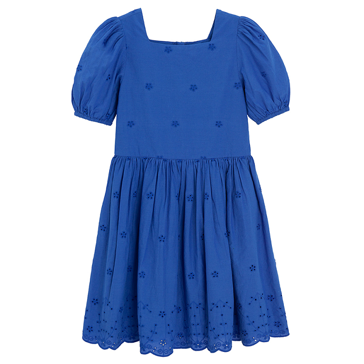 Φόρεμα κοντομάνικο μπλε με δαντελένια σχέδια