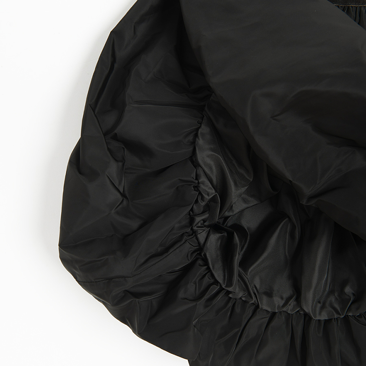 Black full skirt