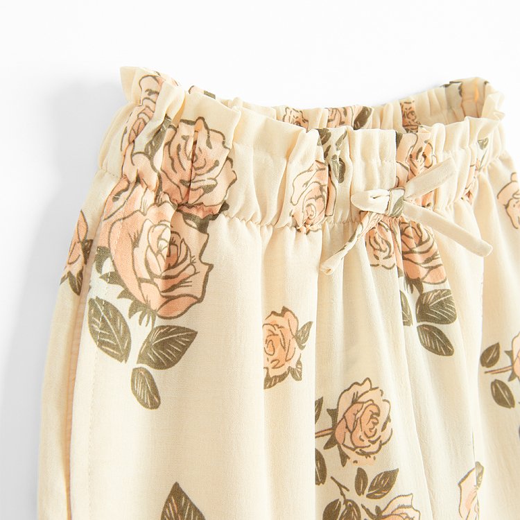 CLOTHING SET
