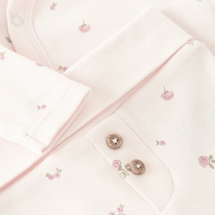 CLOTHING SET