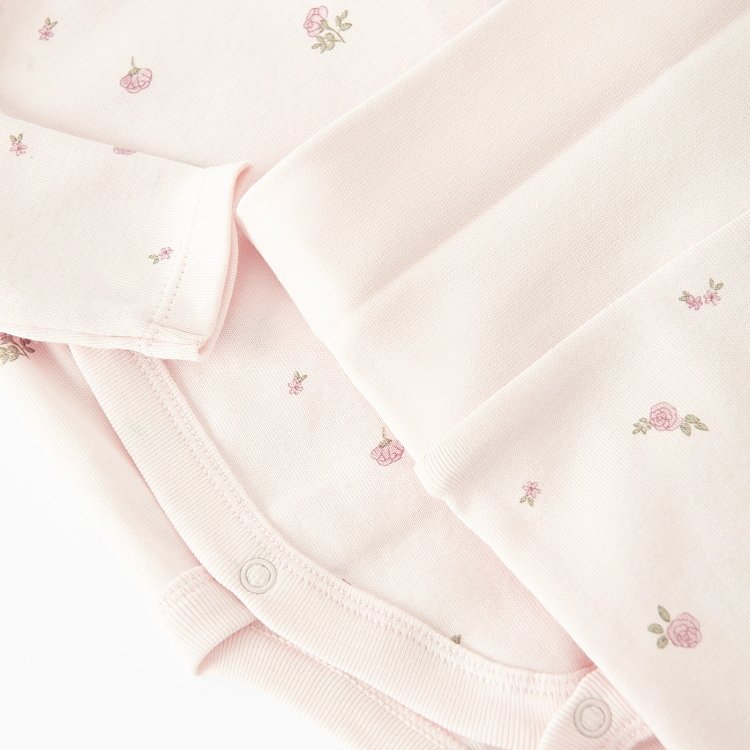 CLOTHING SET