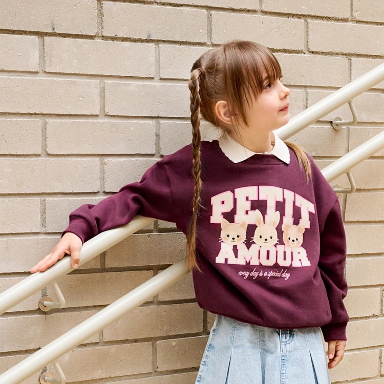SWEATSHIRT