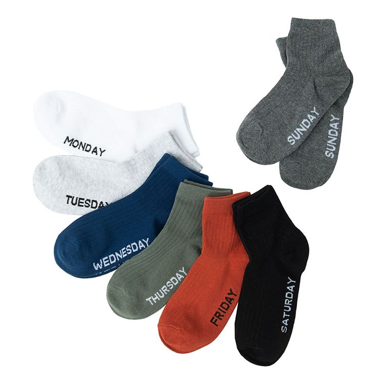 7 pair of socks with days on the week printed- 7 pack