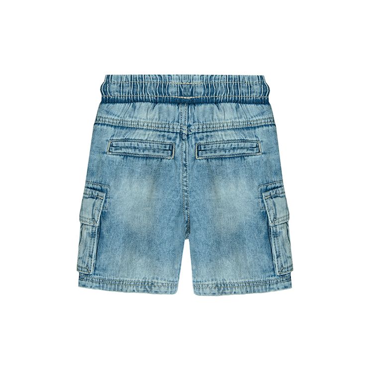 Bermuda shorts with cord and pockets