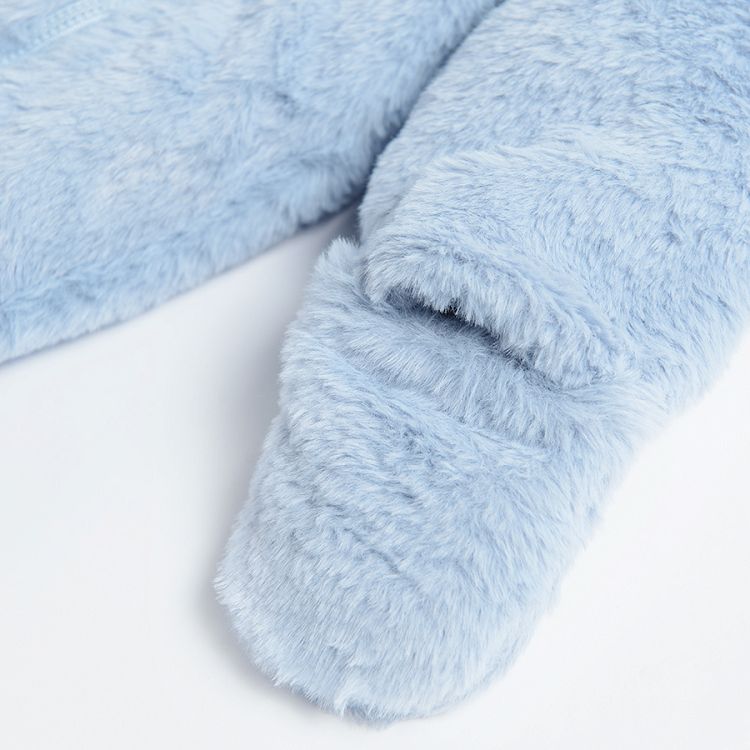 Light blue pramsuit