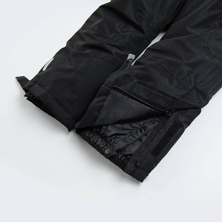 Black ski trousers