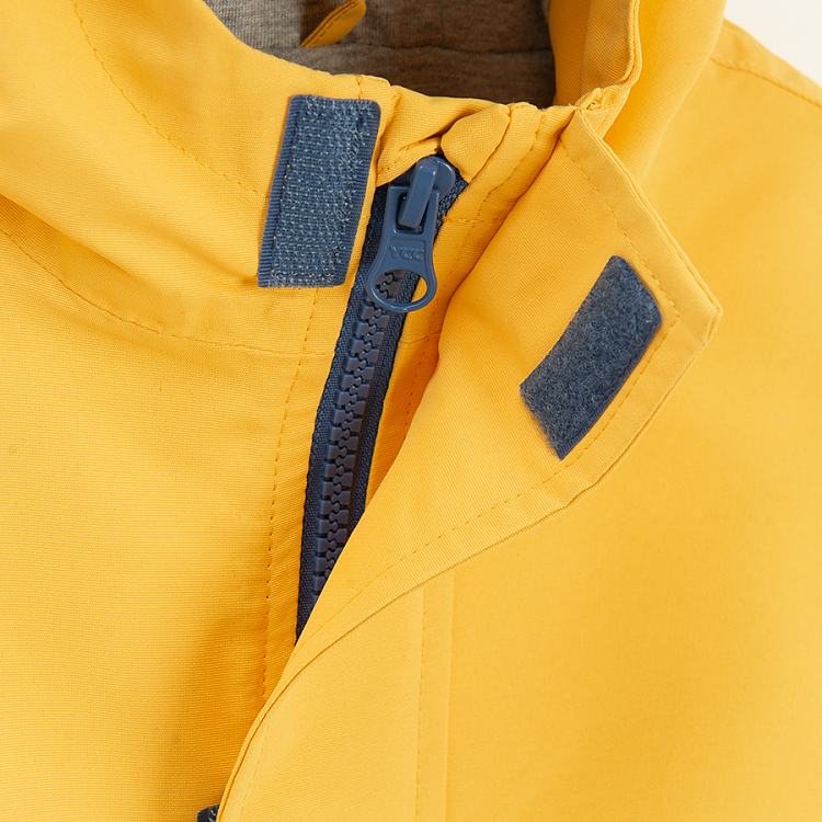 Μπουφάν αδιάβροχο με κουκούλα και φερμουάρ κίτρινο και μπλε
