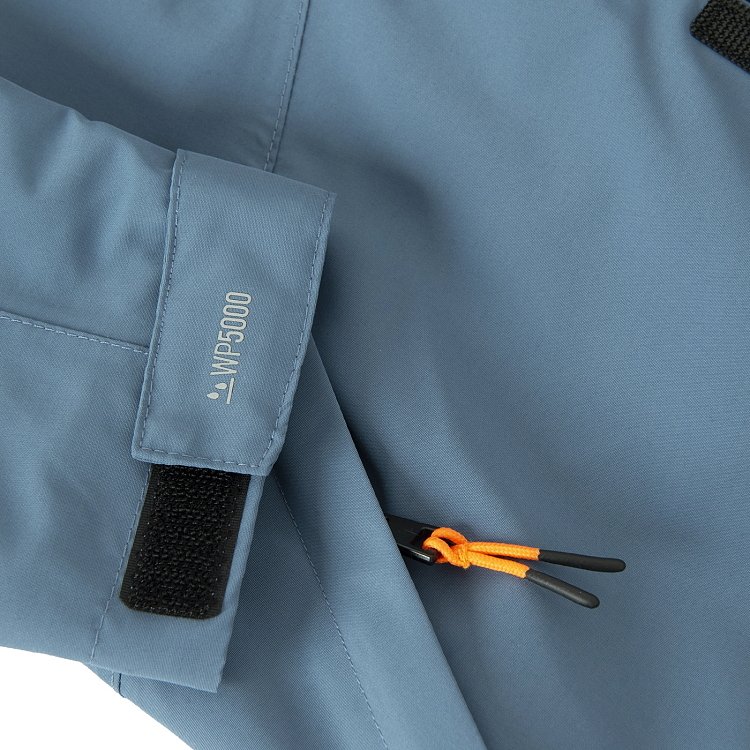 LIGHT JACKETS