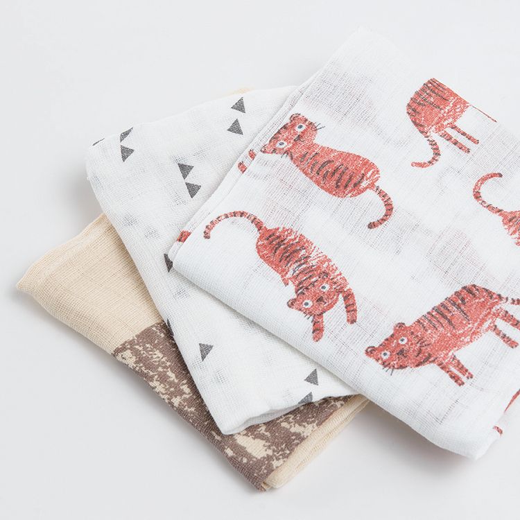 Beige muslin nuppies with tigers print- 3 pack