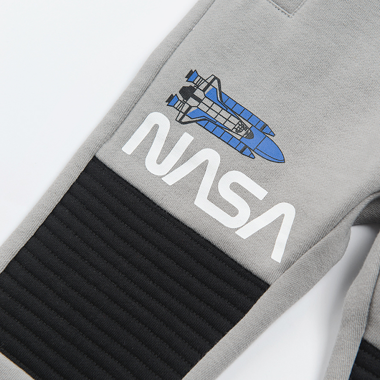 Jogging pants