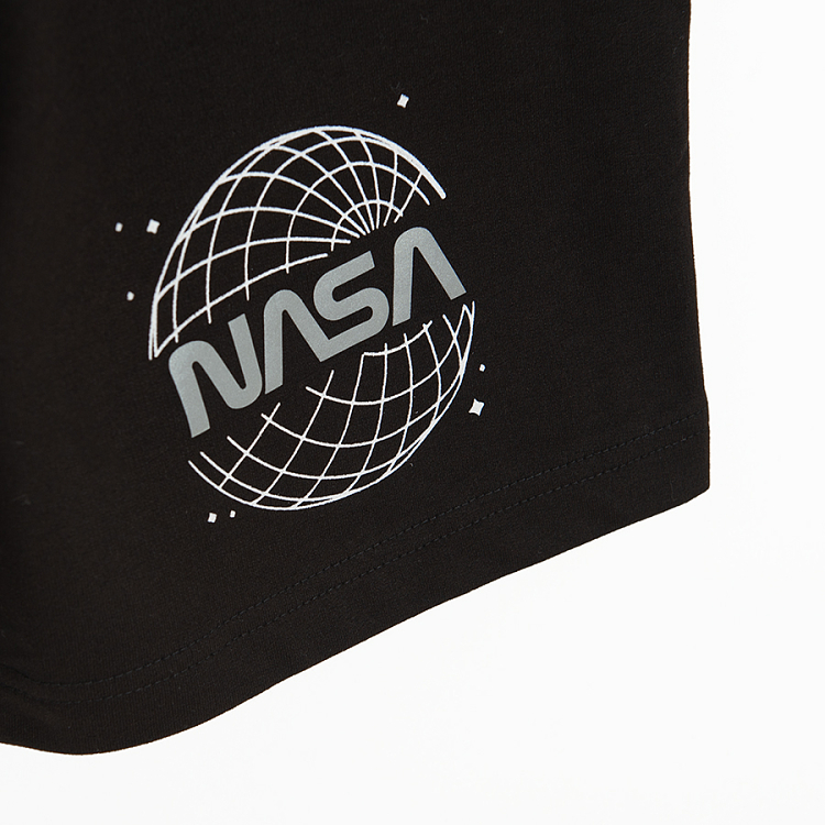 Σορτς μαύρο με στάμπα NASA