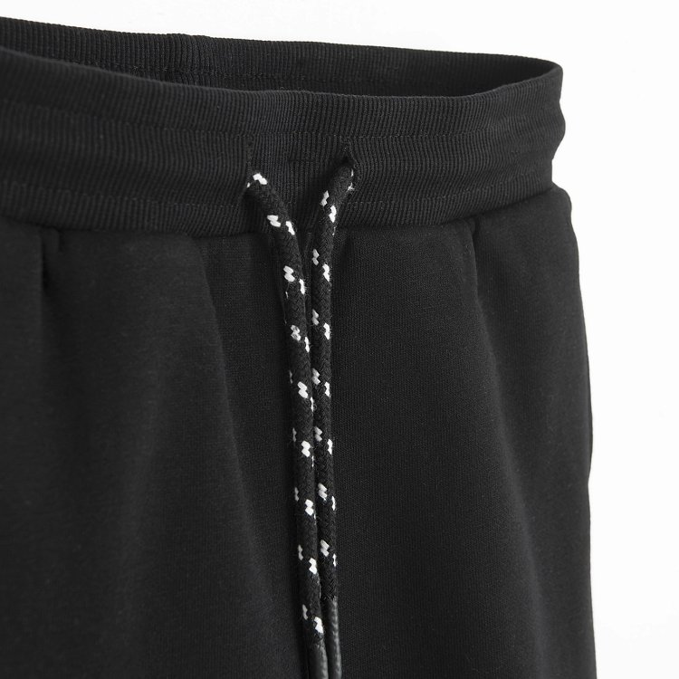 JOGGING PANTS