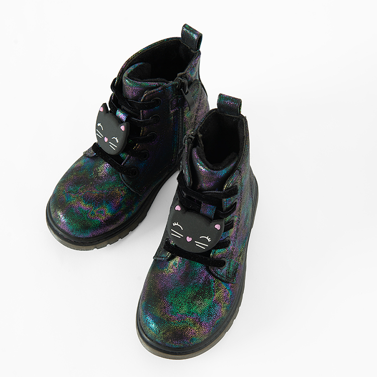 Black ankle shoes with kitten pattern