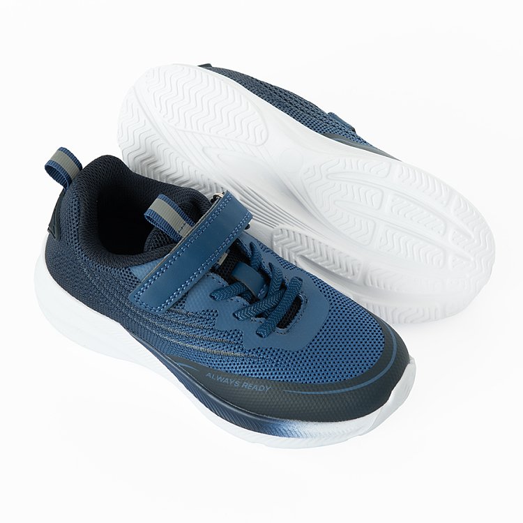 LEISURE SHOES