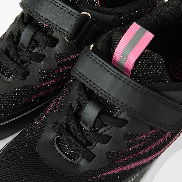 LEISURE SHOES