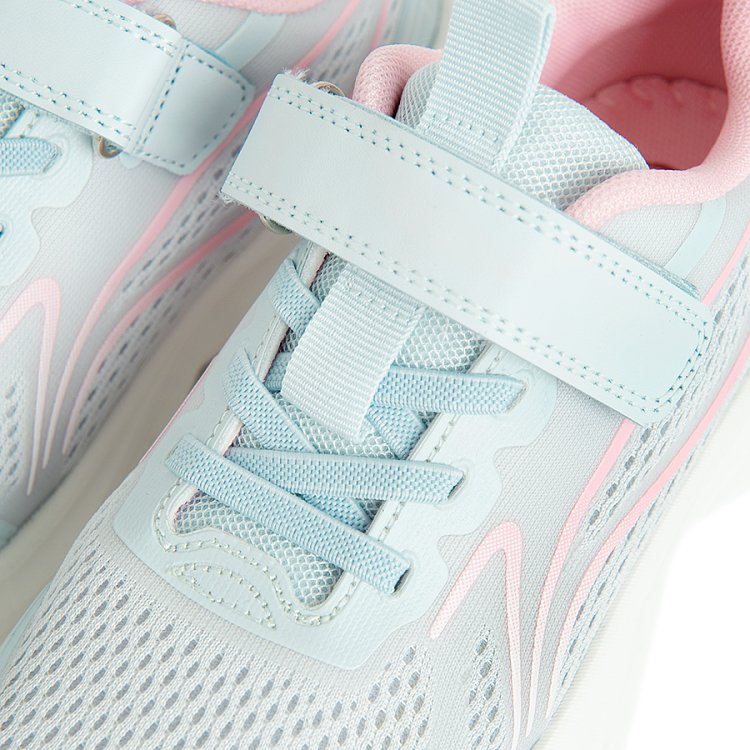 LEISURE SHOES